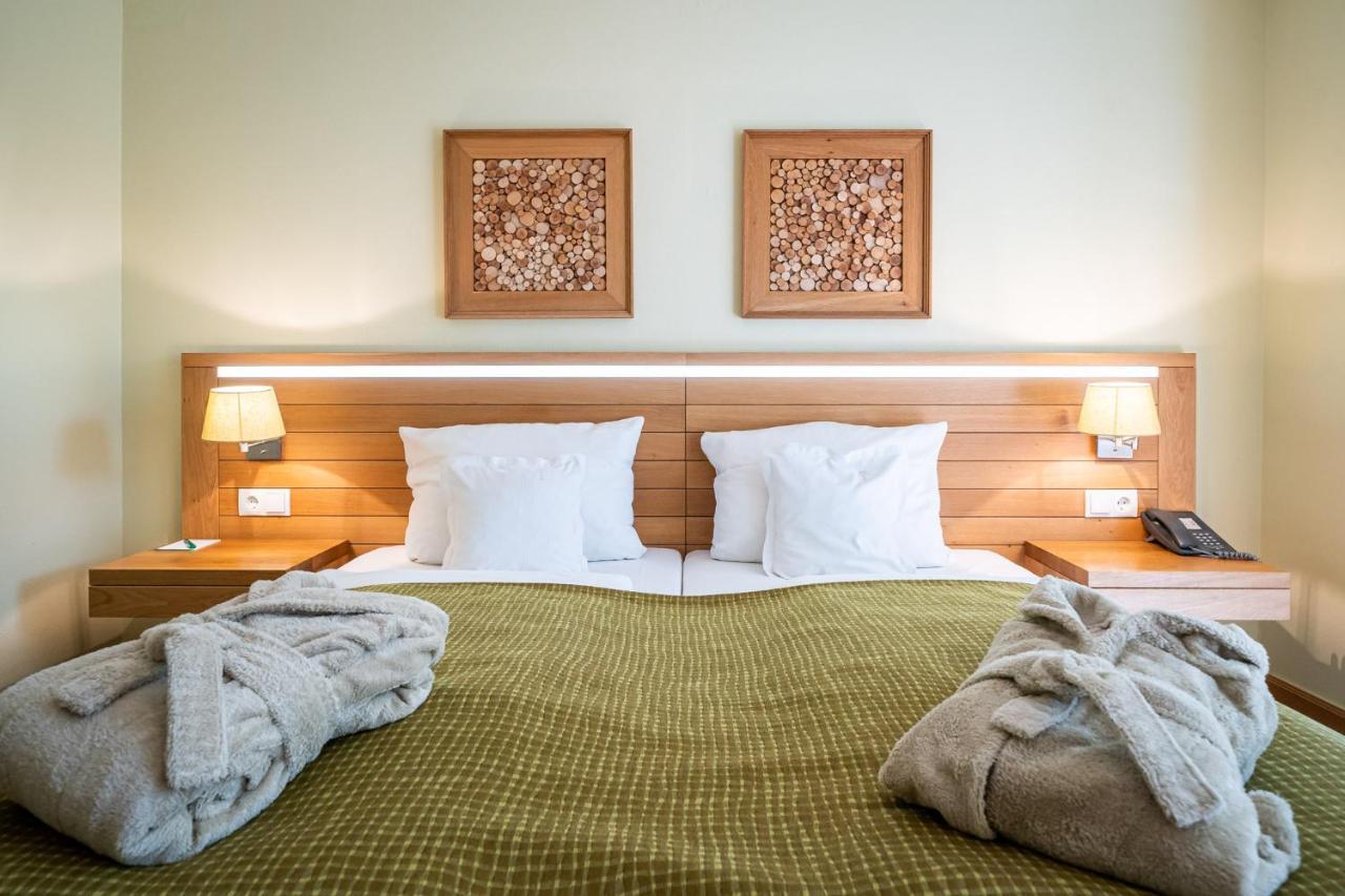 Waldhotel Tannenhaeuschen Wesel  Dış mekan fotoğraf
